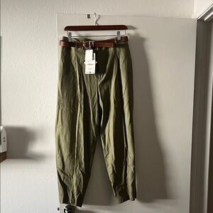 Women’s linen pants with Brown Belt
